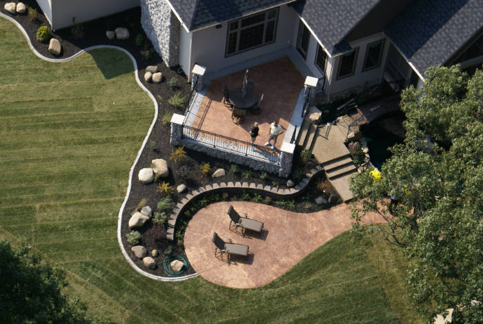 Landscaping and Landscaping Design Company - Abode Construction - Marion/Cedar Rapids IA